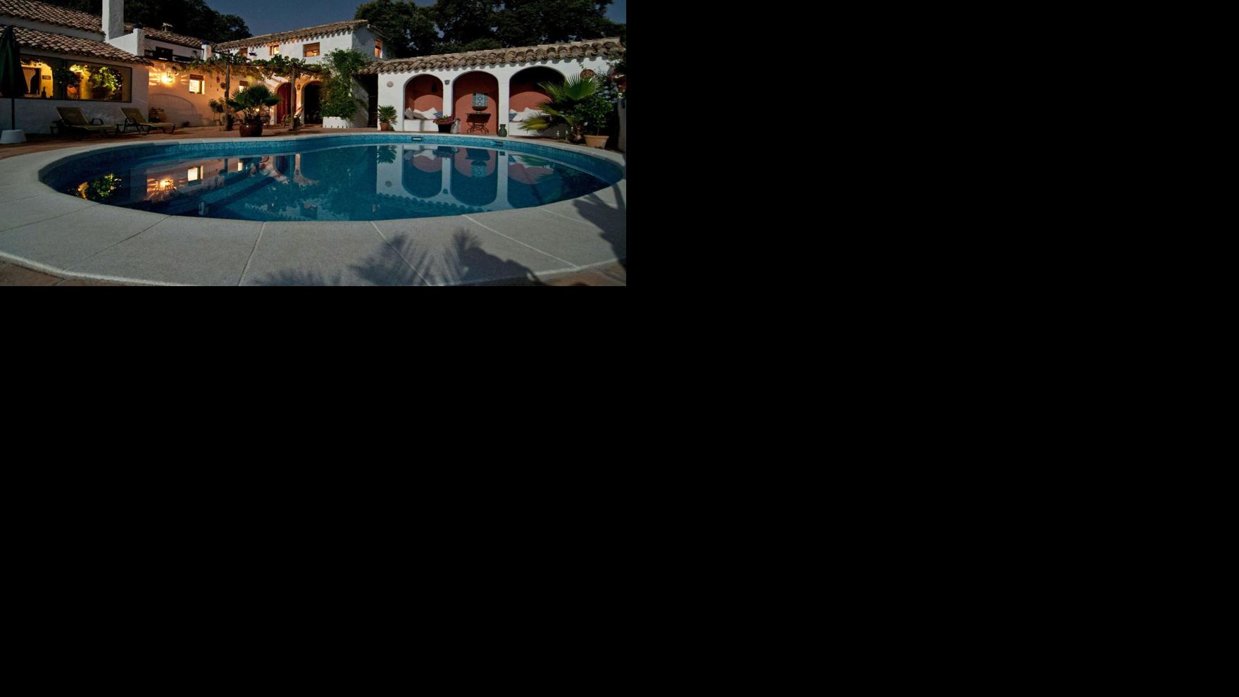 Why Two Identical Luxury Homes Sell for Wildly Different Prices
