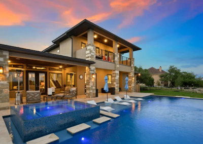 Should You List a Luxury Home Publicly or Privately? The Case for Off-Market Sales