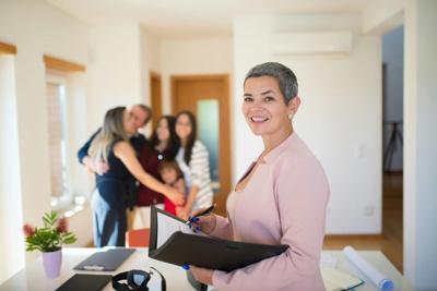 Facing Medical Bills? Here’s How Cash Home Buyers Can Help in 2025