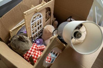 4 Precautions to Keep Valuable Home Decor Safe During Relocation