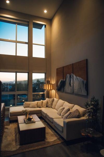 How to Expand Your Space Using Carpets and Rugs