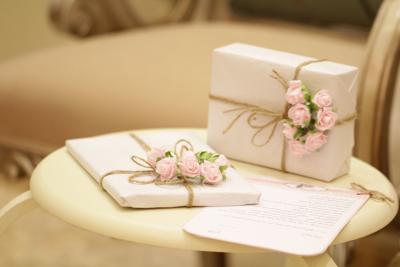 Best Wedding Gift Box for Newlyweds: Thoughtful and Memorable Presents