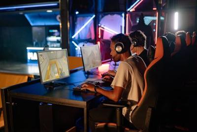 Online Gaming Players
