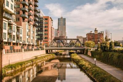 Life in Denver, CO: Pros and Cons of Moving to Denver