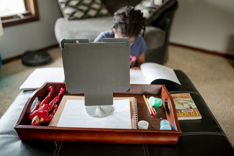 Changes Driven by Technology in Virtual Education