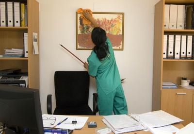 6 Top Reasons to Hire A Professional House Cleaning Service
