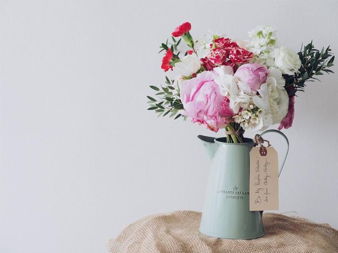 Reasons Why People Send Flowers