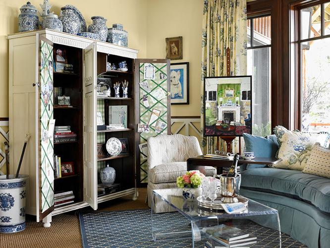 Decorating Ideas with Antique Furniture