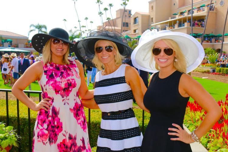 August 2016 Social Scene