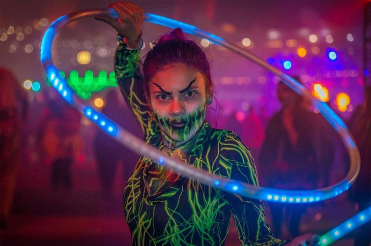 A Holiday in Oz Turns Hotel del Coronado Into a Dazzling World of Winter Magic