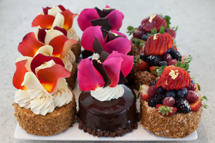 Distinct Downtown Dating