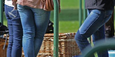 The Ultimate Guide to Woman’s Jeans