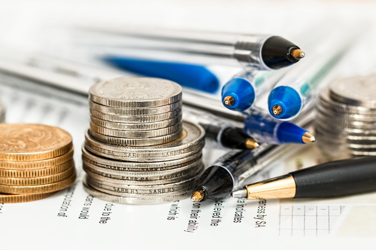 Ways Professional Management Can Protect Your Investment