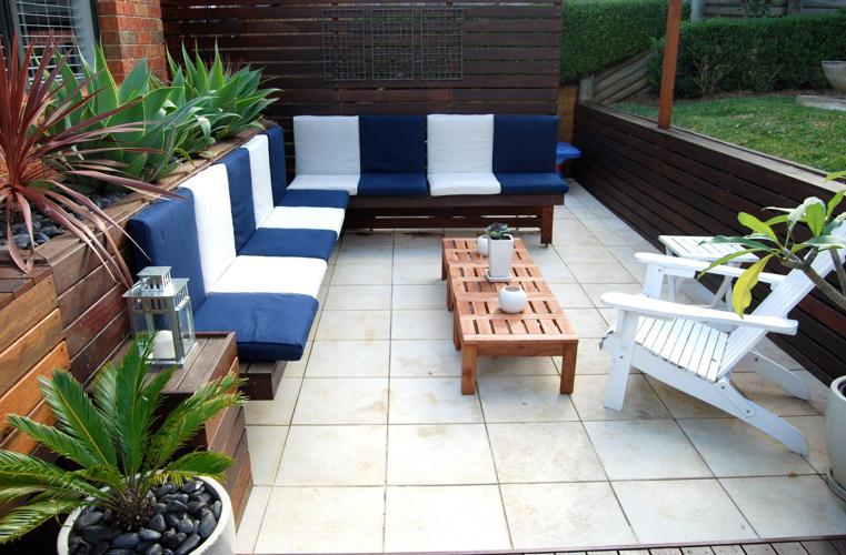 4 Chic Styles of Outdoor Lounge Seating