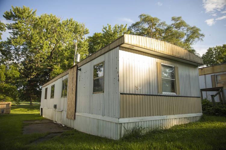 Fitchburg prepares to raze ‘uninhabitable ‘units in mobile home park