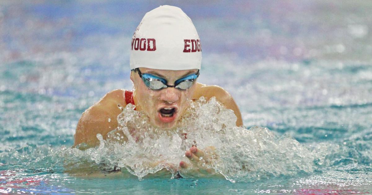 Axel Reed Swims Photos: Edgewood at WIAA Division 2 State Meet | | fitchburgstar.com