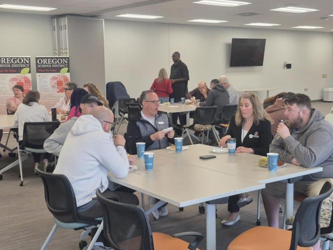 Oregon School District celebrates annual bus drivers' breakfast ...