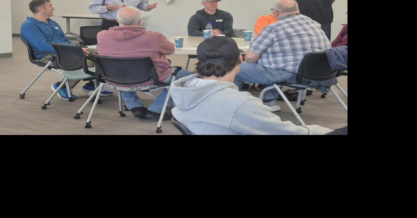 Oregon School District celebrates annual bus drivers' breakfast