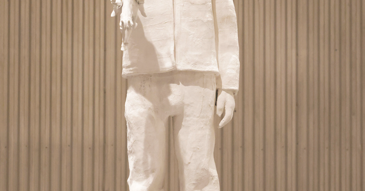 While Trump restores Confederate monuments, art exhibition confronts them