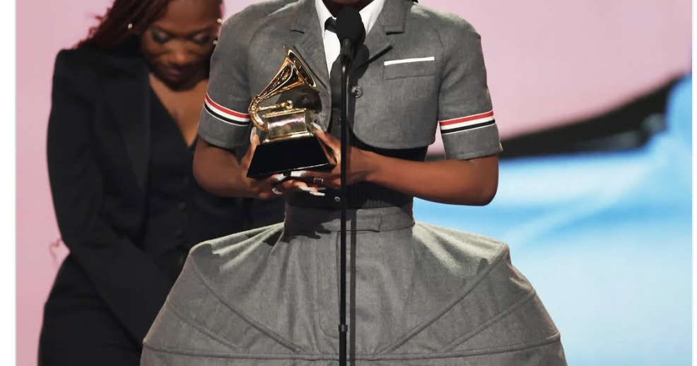 67a2445defc52.image.png?crop=