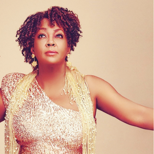 Anita Baker will resume Songstress tour alone - Vimarsana News