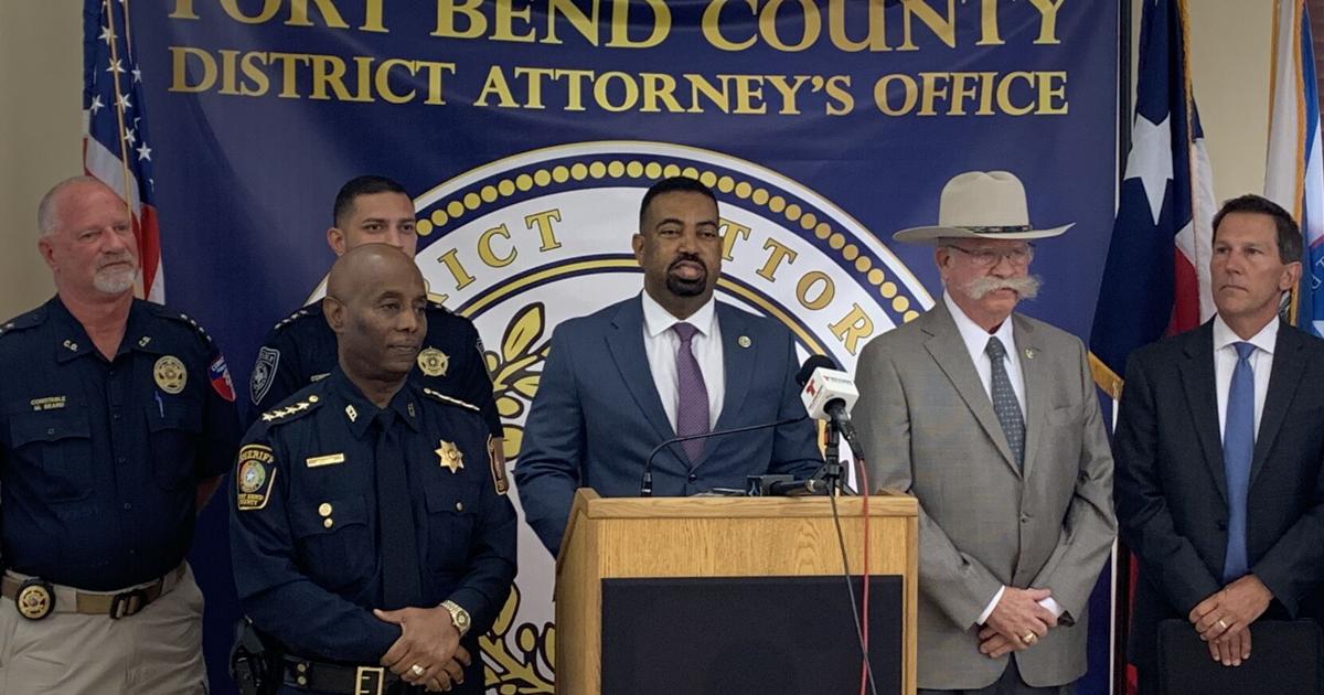 Fort Bend officials arrest fugitives / Fort Bend Star Crime