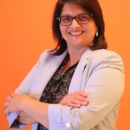 Democratic candidate endorses opposing party nominee for commissioner spot - Vimarsana News