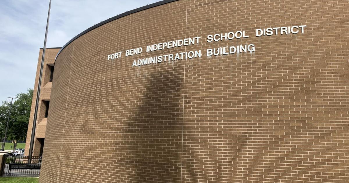 Report FBISD decisions, not a missing email, to blame for bond program