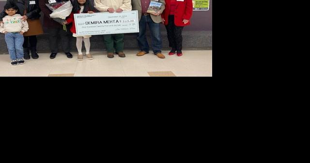 Fort Bend ISD students presented awards for Texas history essays - Vimarsana News