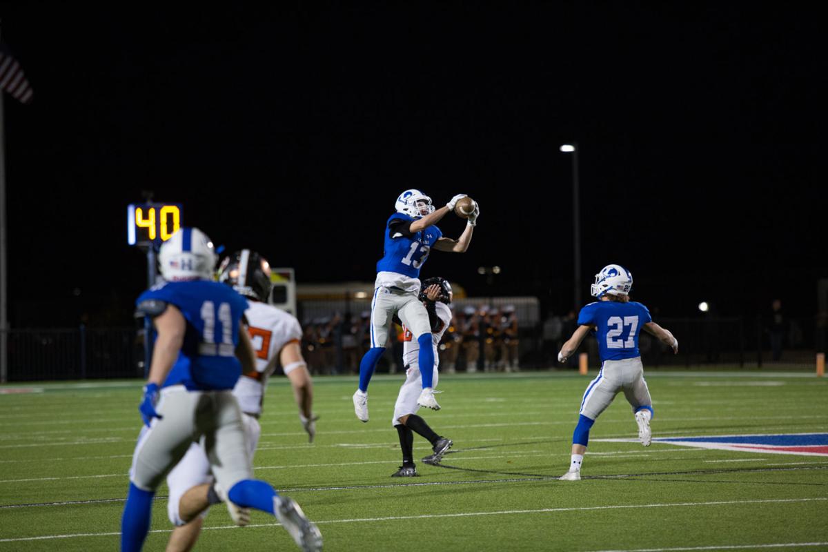 Badgers Blast Past Apaches Sports Forthoodsentinel Com