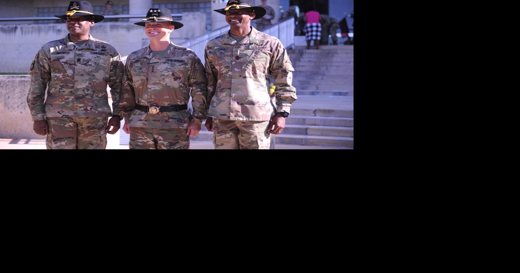 III Corps welcomes new command sergeant major | News | forthoodsentinel.com