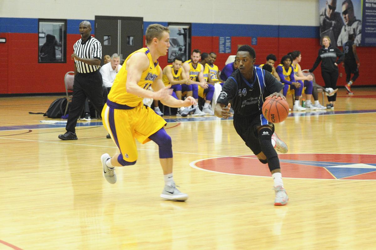 Men S Basketball Falls To Umhb In Scrimmage Sports