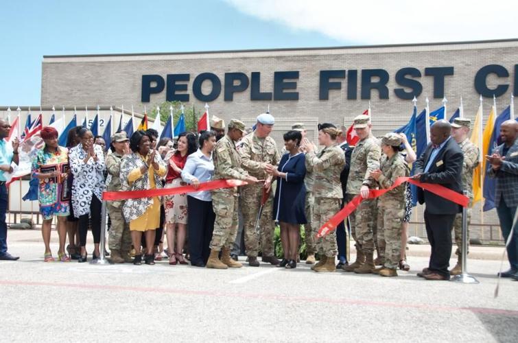People First Center opens doors | News | forthoodsentinel.com