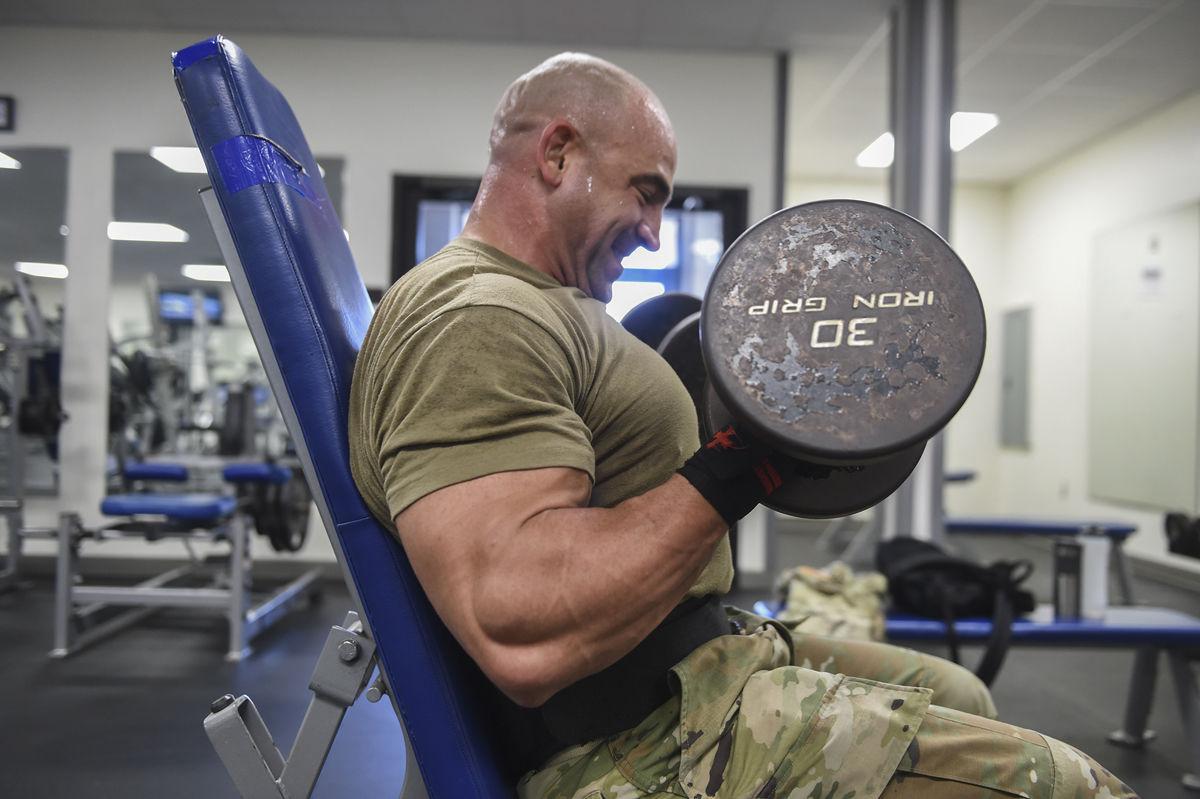 Soldier Bodybuilder Places 2nd Sports Forthoodsentinel Com