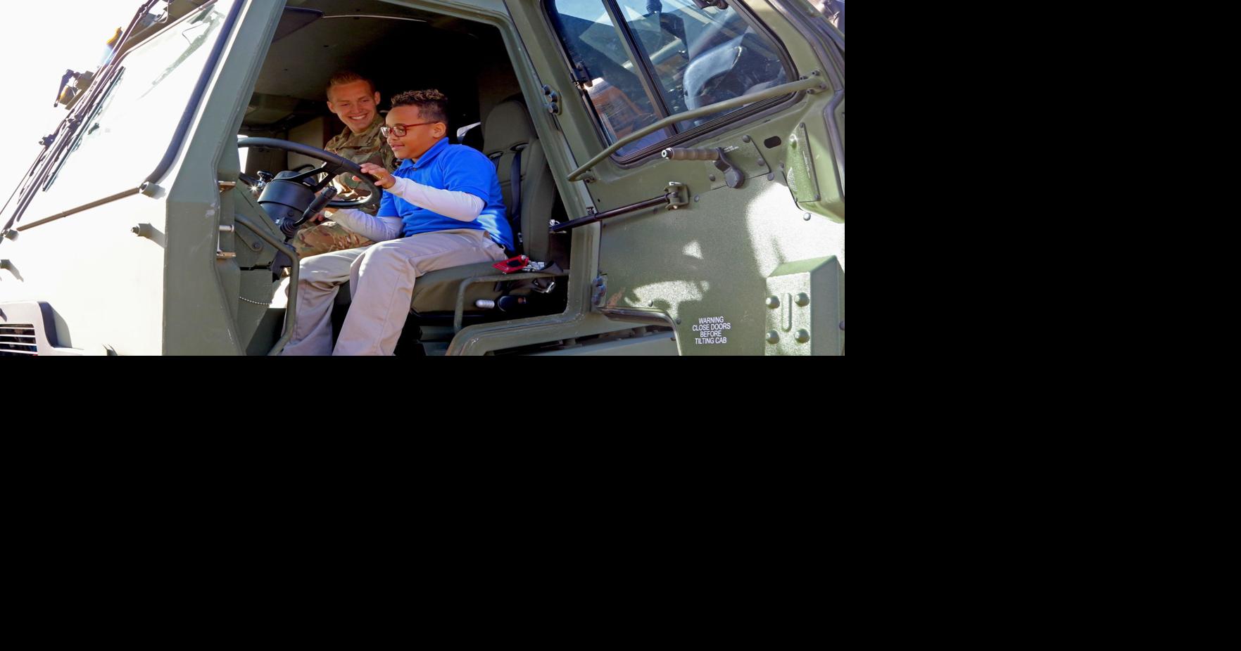 11th ASOS Airmen pay it forward | Living | forthoodsentinel.com