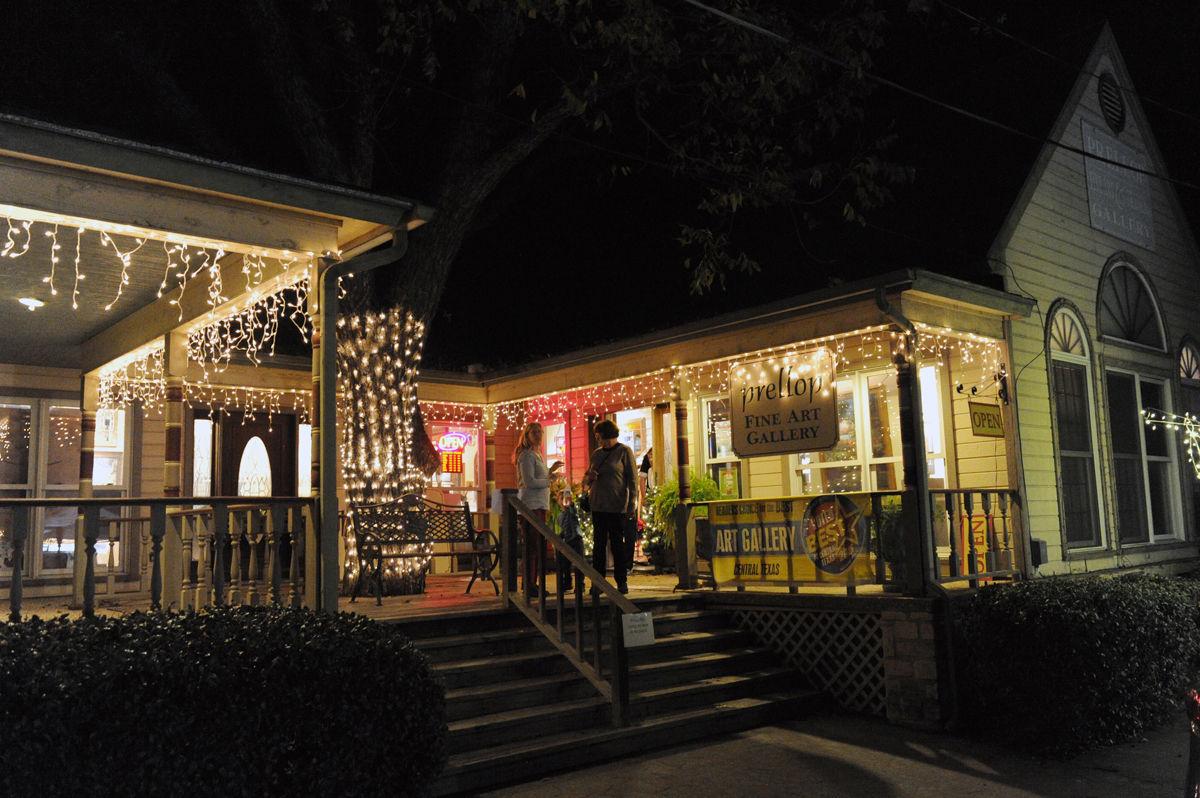 Salado Christmas Stroll brings shopping entertainment, more | Traveling