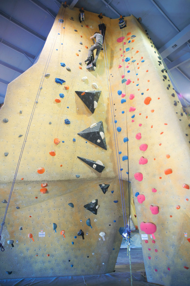 boulders sport climbing center