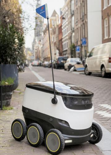 Robots with sea changes in tow