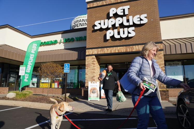 Pet Supplies Plus storefront