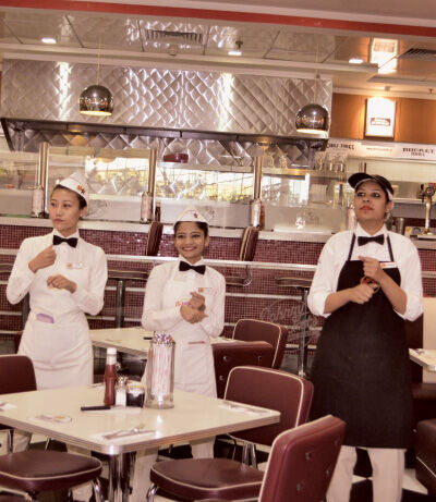 Whirlwind return to India, Sri Lanka, reveals change