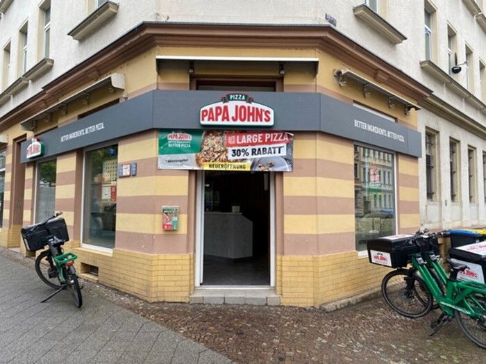 PAPA JOHN'S PIZZA, Warsaw - Postepu 10 - Photos & Restaurant Reviews -  Order Online Food Delivery - Tripadvisor