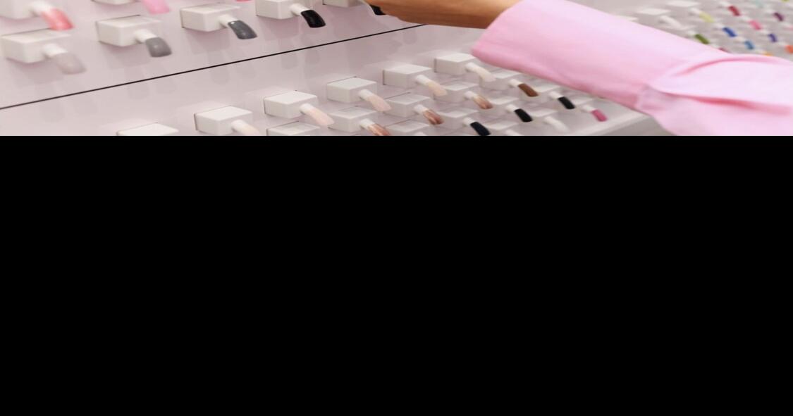 European Wax Center CoFounder Acquires Nail Franchise Glosslab's