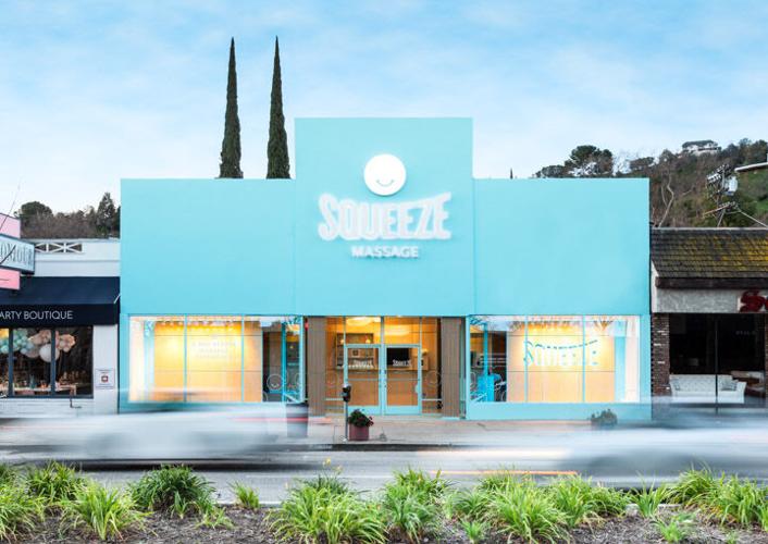 Squeeze-Massage-exterior