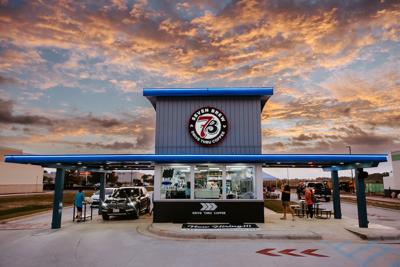 7 brew drive thru coffee franchise