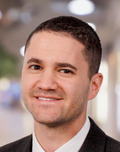 Restaurants Grapple With Role of Value Menus as Consumers Trim Spending ...