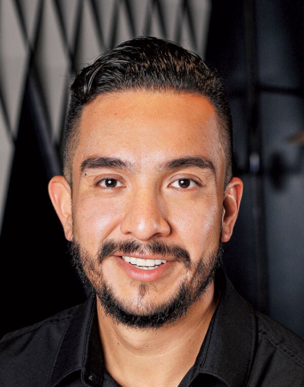 Dunkin' Franchisees See Big Potential in Chicken Chain Wings Over