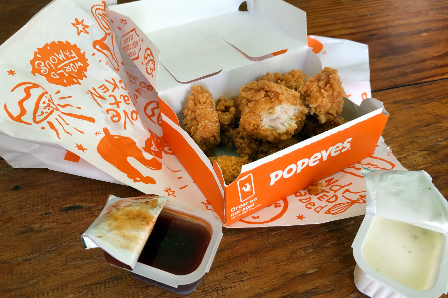 popeyes 300 nuggets price