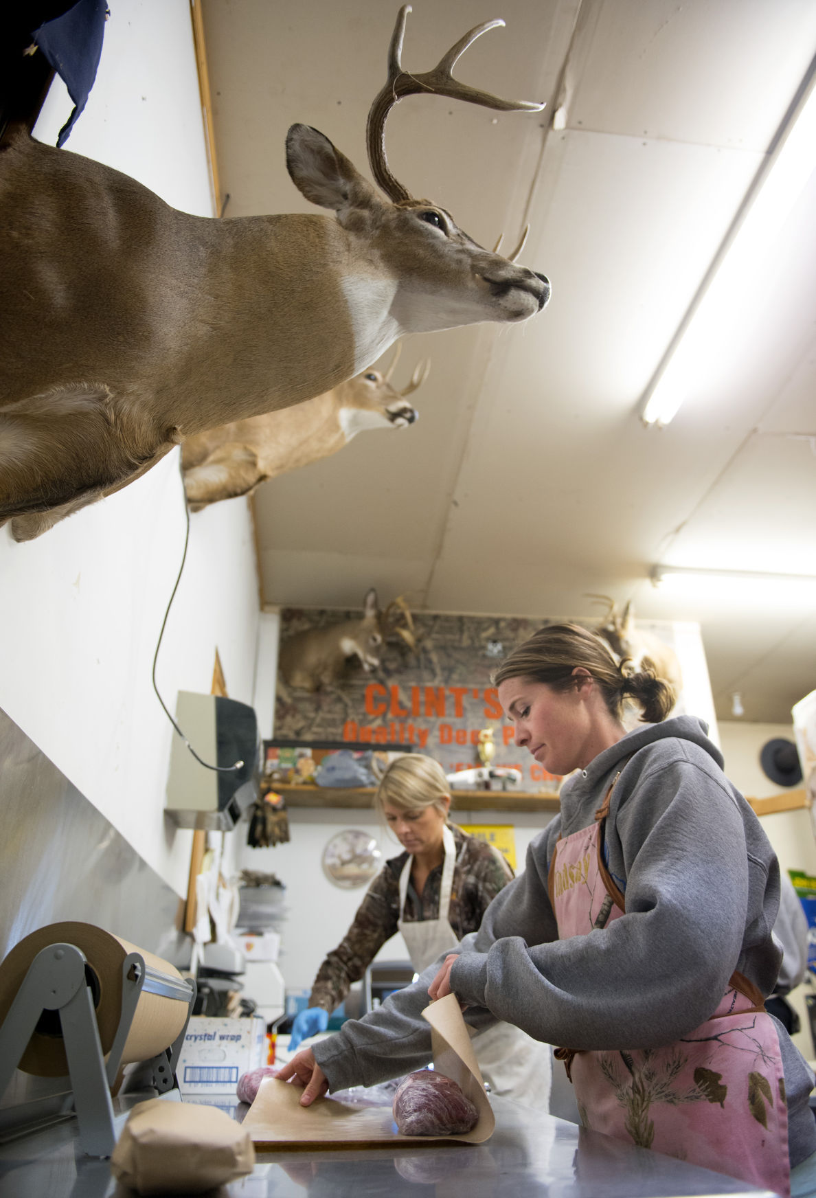 Welcome Hunters Processing Shops Prepare For Firearm Deer Season