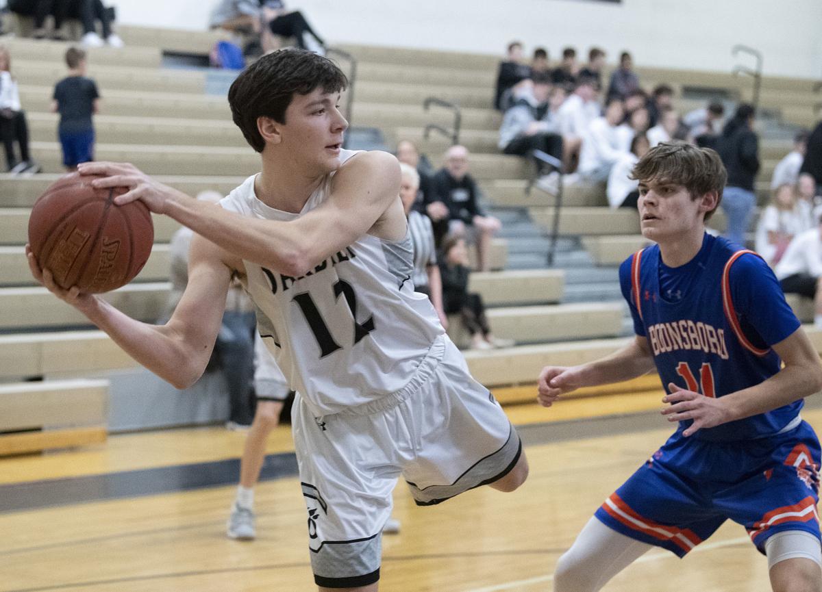 Taking It Up A Notch Oakdale Responds To Challenge Pulls Away