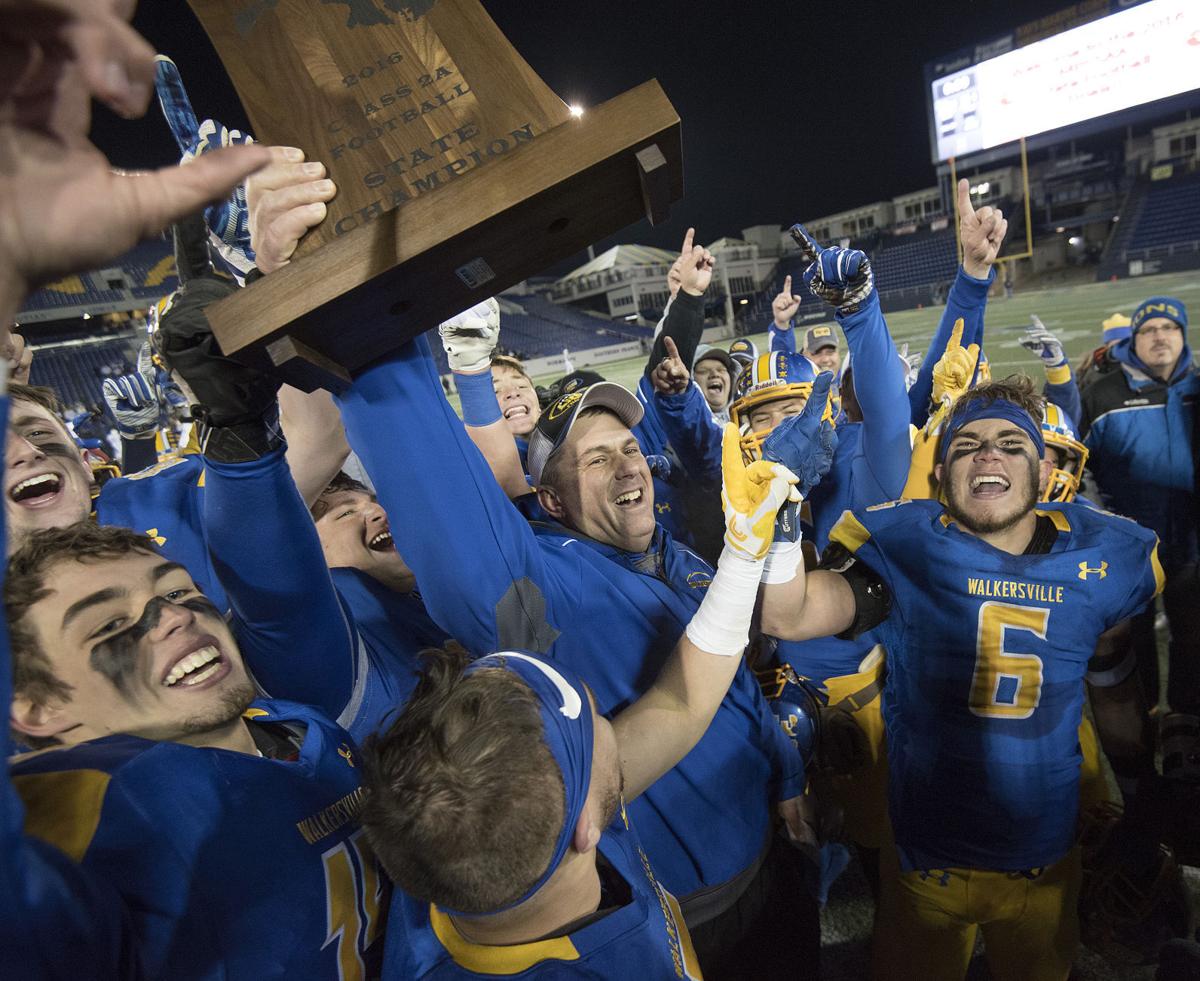 Lion kings Walkersville football captures first state title since 1987 High School Sports
